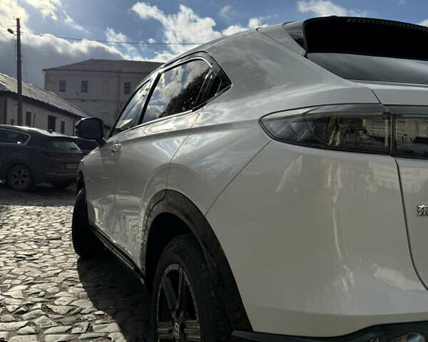 Белый Хонда eNS1, объемом двигателя 0 л и пробегом 7 тыс. км за 17400 $, фото 3 на Automoto.ua