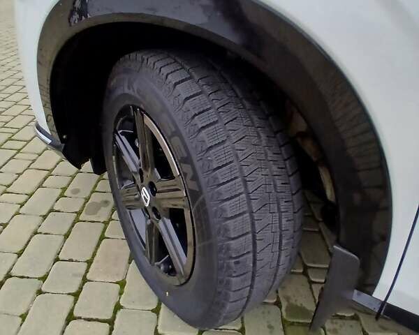 Белый Хонда eNS1, объемом двигателя 0 л и пробегом 24 тыс. км за 17500 $, фото 11 на Automoto.ua