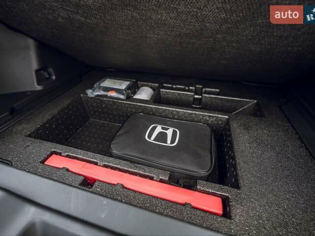 Белый Хонда eNS1, объемом двигателя 0 л и пробегом 12 тыс. км за 17500 $, фото 15 на Automoto.ua