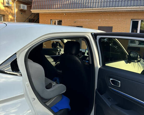 Белый Хонда eNS1, объемом двигателя 0 л и пробегом 8 тыс. км за 19500 $, фото 41 на Automoto.ua