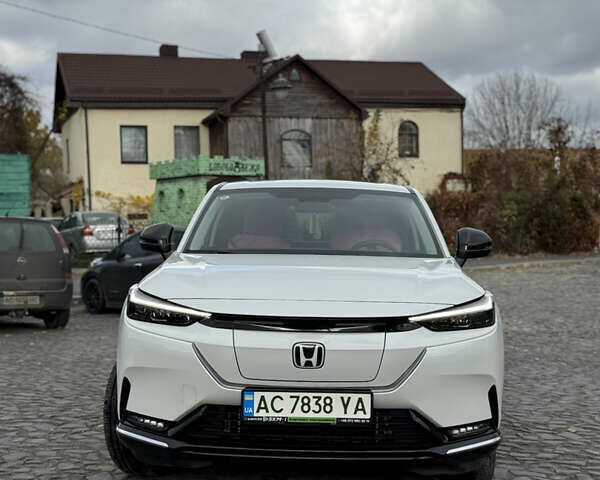 Белый Хонда eNS1, объемом двигателя 0 л и пробегом 7 тыс. км за 17400 $, фото 2 на Automoto.ua