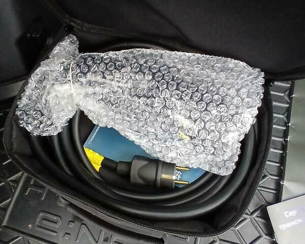 Белый Хонда eNS1, объемом двигателя 0 л и пробегом 24 тыс. км за 17500 $, фото 19 на Automoto.ua