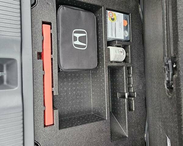 Белый Хонда eNS1, объемом двигателя 0 л и пробегом 1 тыс. км за 22000 $, фото 9 на Automoto.ua