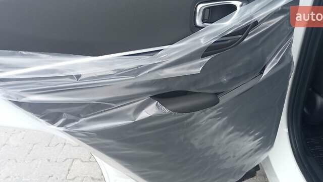 Белый Хонда eNS1, объемом двигателя 0 л и пробегом 1 тыс. км за 23400 $, фото 19 на Automoto.ua