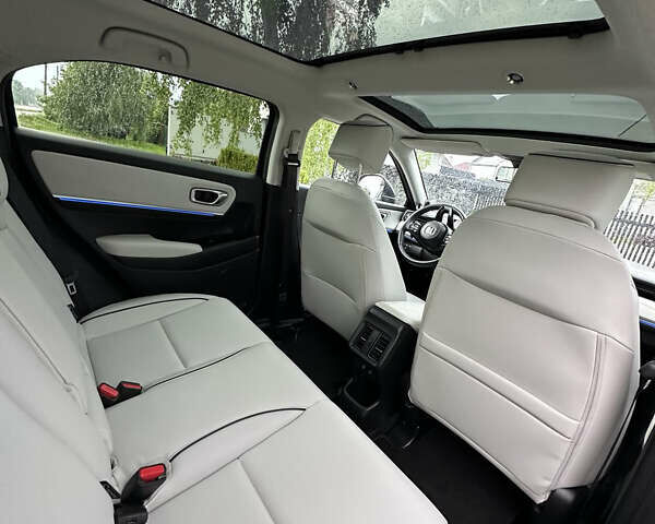 Черный Хонда eNS1, объемом двигателя 0 л и пробегом 21 тыс. км за 23000 $, фото 14 на Automoto.ua