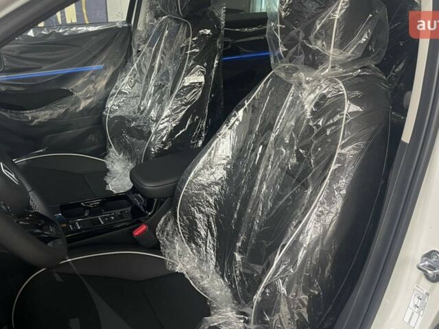 купить новое авто Хонда eNS1 2024 года от официального дилера Petr Хонда фото