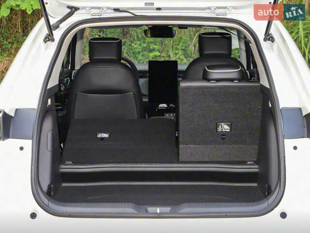 Хонда eNS1 2024 в Киеве на Automoto.ua Хонда eNS1, объемом двигателя 0 л и пробегом 1 тыс. км за 18999 $, фото 7 на Automoto.ua