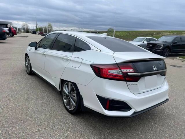 Белый Хонда FCX Clarity, объемом двигателя 1.5 л и пробегом 41 тыс. км за 11200 $, фото 4 на Automoto.ua