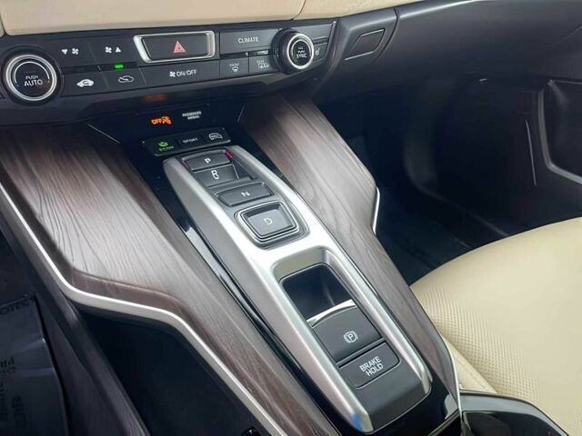 Белый Хонда FCX Clarity, объемом двигателя 1.5 л и пробегом 41 тыс. км за 11200 $, фото 7 на Automoto.ua
