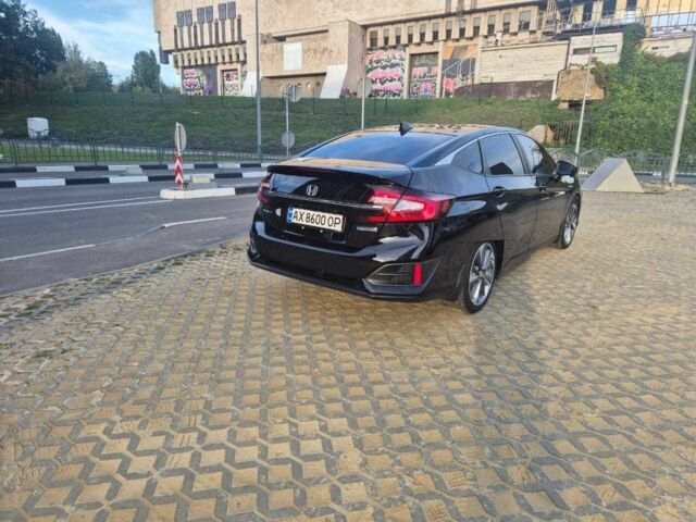 Черный Хонда FCX Clarity, объемом двигателя 1.5 л и пробегом 186 тыс. км за 15000 $, фото 21 на Automoto.ua