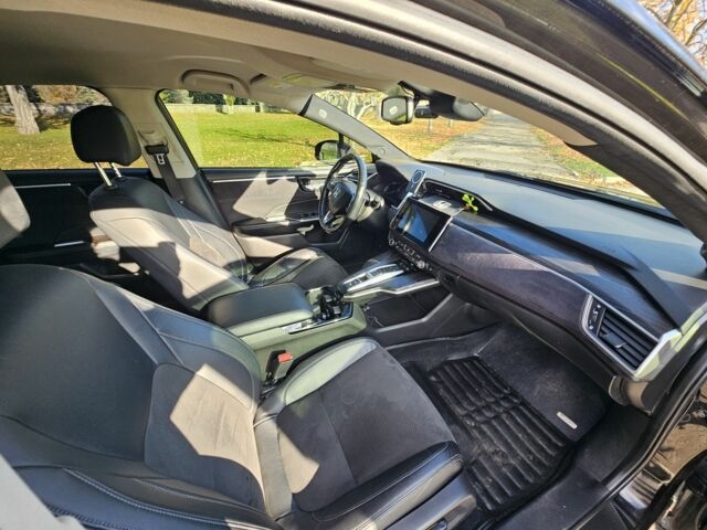 Чорний Хонда FCX Clarity, об'ємом двигуна 1.5 л та пробігом 89 тис. км за 19500 $, фото 4 на Automoto.ua