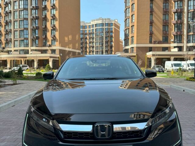 Черный Хонда FCX Clarity, объемом двигателя 1.5 л и пробегом 186 тыс. км за 15000 $, фото 1 на Automoto.ua