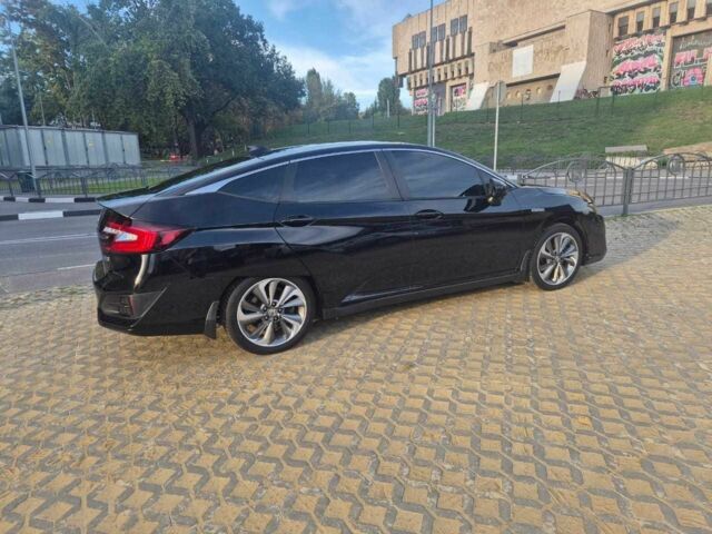 Черный Хонда FCX Clarity, объемом двигателя 1.5 л и пробегом 186 тыс. км за 15000 $, фото 22 на Automoto.ua