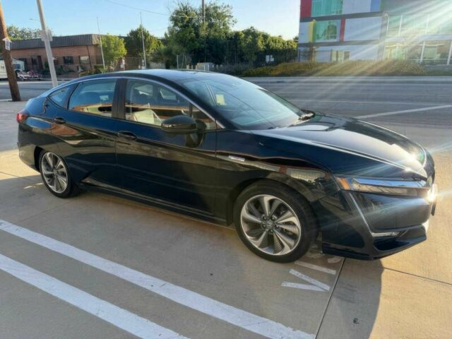 Чорний Хонда FCX Clarity, об'ємом двигуна 1.5 л та пробігом 36 тис. км за 6700 $, фото 2 на Automoto.ua