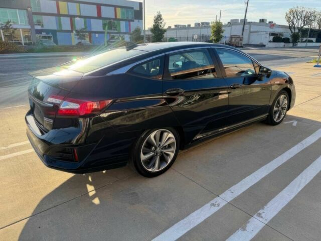 Чорний Хонда FCX Clarity, об'ємом двигуна 1.5 л та пробігом 36 тис. км за 6700 $, фото 4 на Automoto.ua