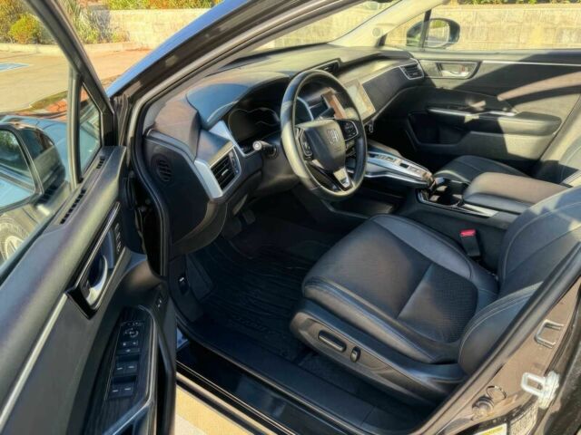 Чорний Хонда FCX Clarity, об'ємом двигуна 1.5 л та пробігом 36 тис. км за 6700 $, фото 5 на Automoto.ua