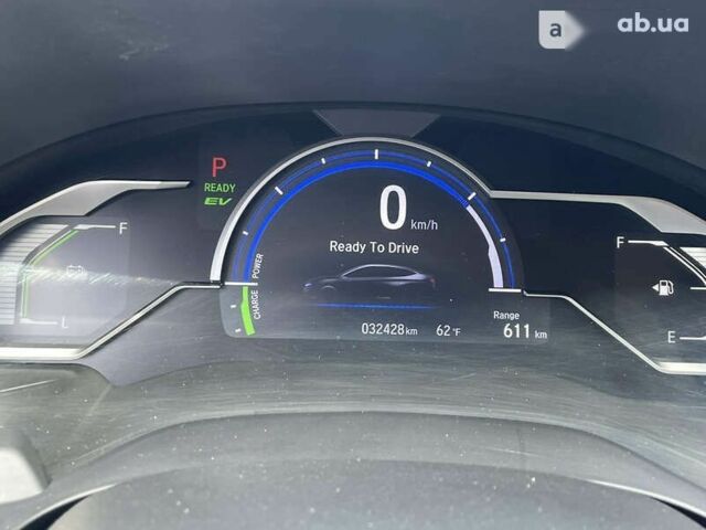 Хонда FCX Clarity, объемом двигателя 1.5 л и пробегом 32 тыс. км за 22999 $, фото 1 на Automoto.ua