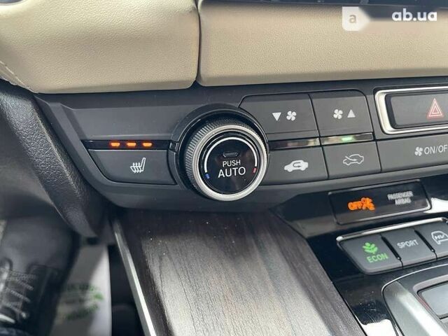 Хонда FCX Clarity, объемом двигателя 1.5 л и пробегом 32 тыс. км за 22999 $, фото 21 на Automoto.ua