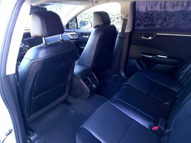 Сірий Хонда FCX Clarity, об'ємом двигуна 1.5 л та пробігом 32 тис. км за 17000 $, фото 12 на Automoto.ua