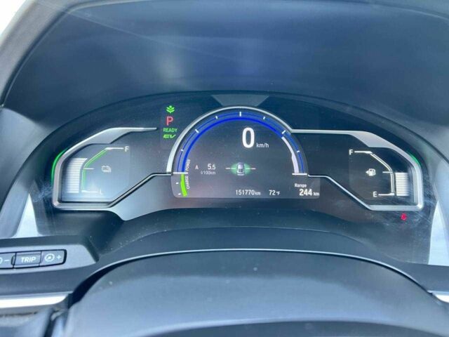 Серый Хонда FCX Clarity, объемом двигателя 1.5 л и пробегом 152 тыс. км за 15450 $, фото 9 на Automoto.ua