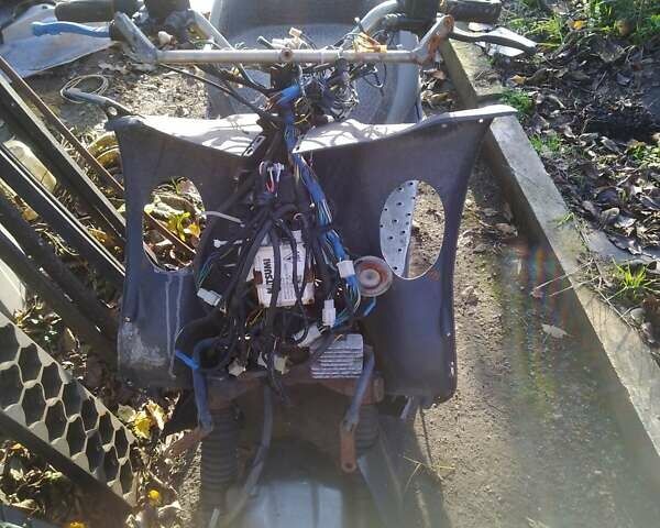 Серый Хонда Foresight 250, объемом двигателя 0.15 л и пробегом 250 тыс. км за 117 $, фото 4 на Automoto.ua