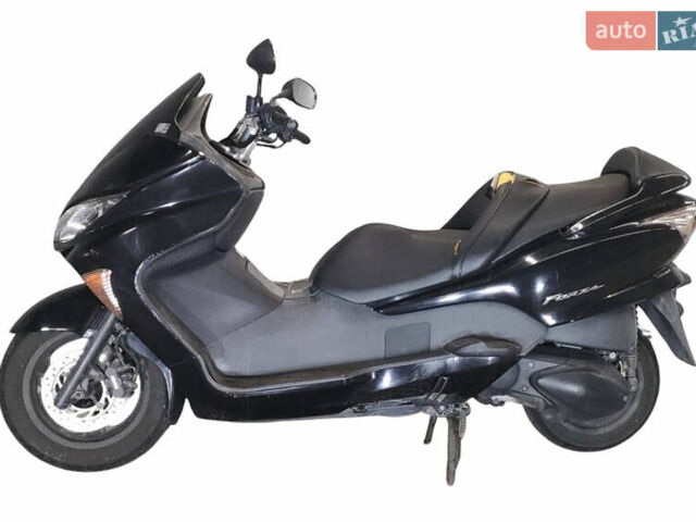 Черный Хонда Forza 250, объемом двигателя 0.25 л и пробегом 17 тыс. км за 2100 $, фото 1 на Automoto.ua