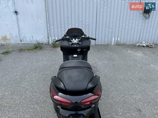 Хонда Forza 250, объемом двигателя 0.25 л и пробегом 18 тыс. км за 2300 $, фото 7 на Automoto.ua