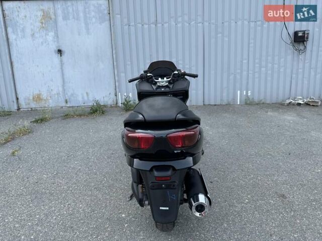 Хонда Forza 250, объемом двигателя 0.25 л и пробегом 18 тыс. км за 2300 $, фото 6 на Automoto.ua