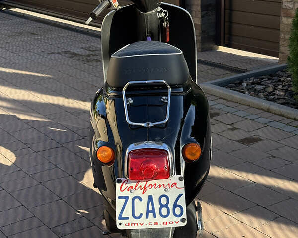 Черный Хонда Giorno AF-24, объемом двигателя 0 л и пробегом 6 тыс. км за 500 $, фото 2 на Automoto.ua