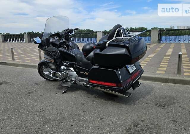 Чорний Хонда GL 1500 Gold Wing, об'ємом двигуна 0 л та пробігом 29 тис. км за 8000 $, фото 2 на Automoto.ua