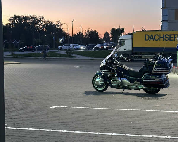Синий Хонда GL 1500 Gold Wing, объемом двигателя 1.5 л и пробегом 104 тыс. км за 7500 $, фото 2 на Automoto.ua