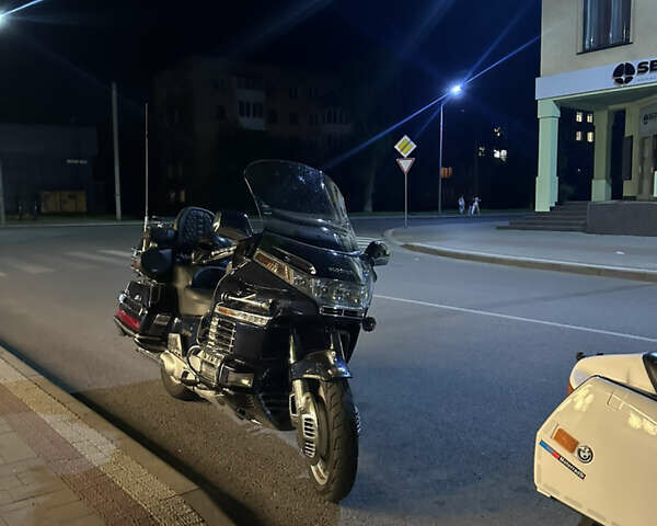 Синий Хонда GL 1500 Gold Wing, объемом двигателя 1.5 л и пробегом 104 тыс. км за 7500 $, фото 5 на Automoto.ua