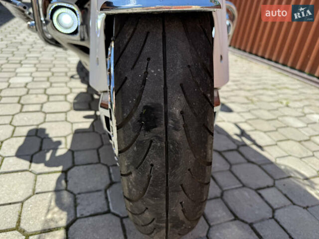 Білий Хонда GL 1800 Gold Wing Tour, об'ємом двигуна 1.6 л та пробігом 57 тис. км за 14300 $, фото 6 на Automoto.ua