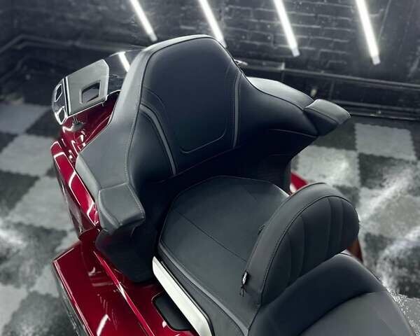 Красный Хонда GL 1800 Gold Wing Tour, объемом двигателя 1.8 л и пробегом 40 тыс. км за 28800 $, фото 7 на Automoto.ua