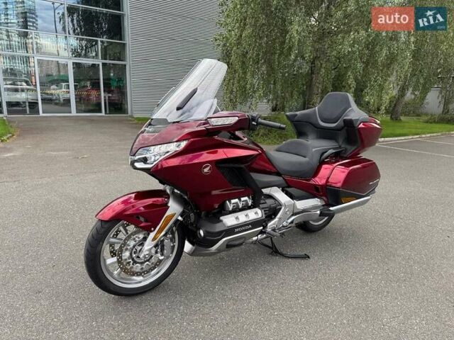 Красный Хонда GL 1800 Gold Wing Tour, объемом двигателя 1.83 л и пробегом 5 тыс. км за 34900 $, фото 40 на Automoto.ua
