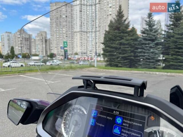 Красный Хонда GL 1800 Gold Wing Tour, объемом двигателя 1.83 л и пробегом 5 тыс. км за 34500 $, фото 32 на Automoto.ua