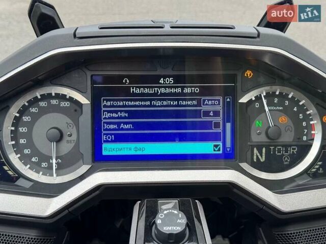 Красный Хонда GL 1800 Gold Wing Tour, объемом двигателя 1.83 л и пробегом 5 тыс. км за 34500 $, фото 31 на Automoto.ua