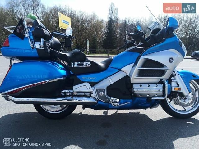 Синий Хонда GL 1800 Gold Wing Tour, объемом двигателя 1.8 л и пробегом 30 тыс. км за 16100 $, фото 15 на Automoto.ua