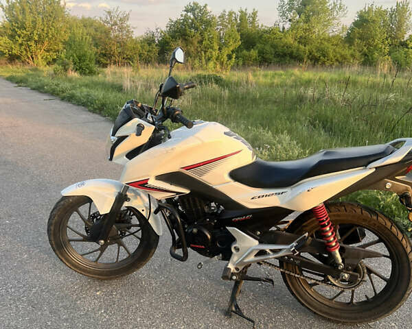 Білий Хонда GLR 125, об'ємом двигуна 0.12 л та пробігом 36 тис. км за 1500 $, фото 2 на Automoto.ua