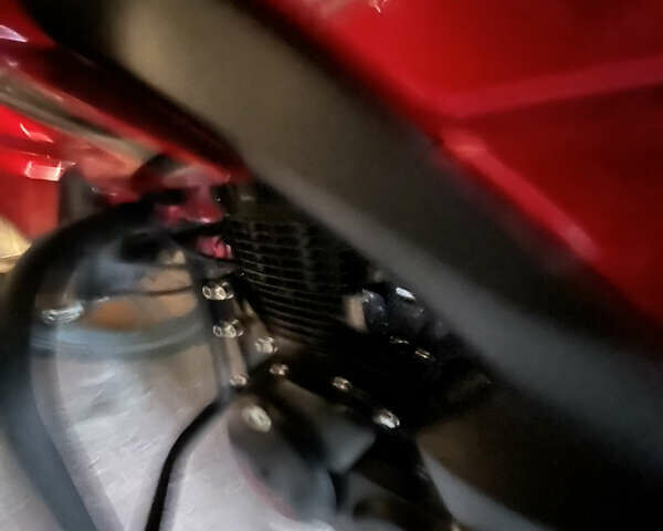 Червоний Хонда GLR 125, об'ємом двигуна 0.12 л та пробігом 2 тис. км за 2500 $, фото 6 на Automoto.ua