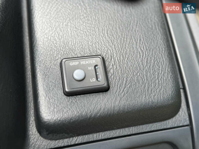 Хонда Gold Wing F6B, объемом двигателя 0 л и пробегом 42 тыс. км за 14000 $, фото 5 на Automoto.ua