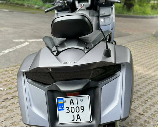 Хонда Gold Wing F6B, объемом двигателя 0 л и пробегом 42 тыс. км за 14000 $, фото 3 на Automoto.ua