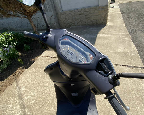 Хонда Lead 50 AF 48, объемом двигателя 0.49 л и пробегом 27 тыс. км за 799 $, фото 4 на Automoto.ua