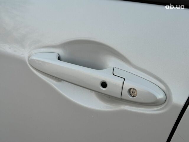 Белый Хонда M-NV, объемом двигателя 0 л и пробегом 87 тыс. км за 17290 $, фото 13 на Automoto.ua