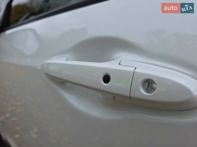 Белый Хонда M-NV, объемом двигателя 0 л и пробегом 31 тыс. км за 16900 $, фото 21 на Automoto.ua