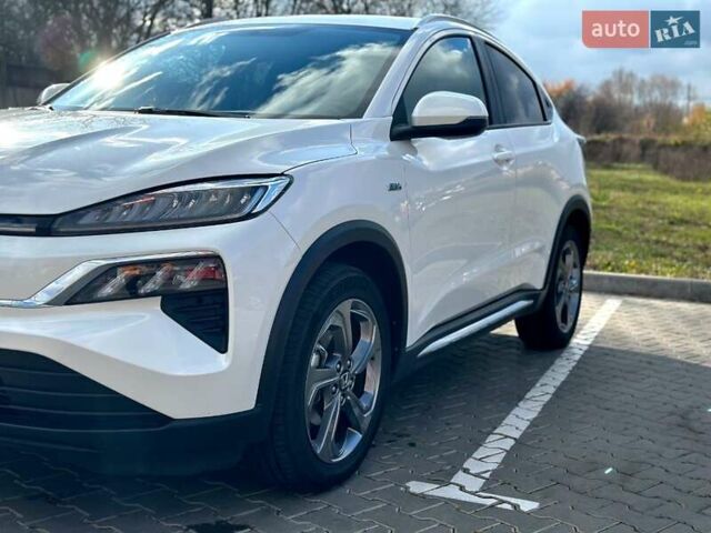 Белый Хонда M-NV, объемом двигателя 0 л и пробегом 25 тыс. км за 16500 $, фото 1 на Automoto.ua