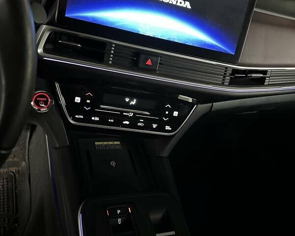 Белый Хонда M-NV, объемом двигателя 0 л и пробегом 42 тыс. км за 12300 $, фото 18 на Automoto.ua