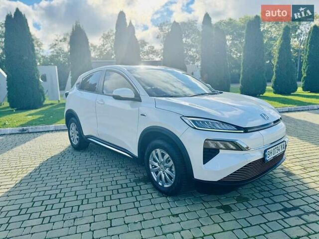 Белый Хонда M-NV, объемом двигателя 0 л и пробегом 80 тыс. км за 16500 $, фото 2 на Automoto.ua