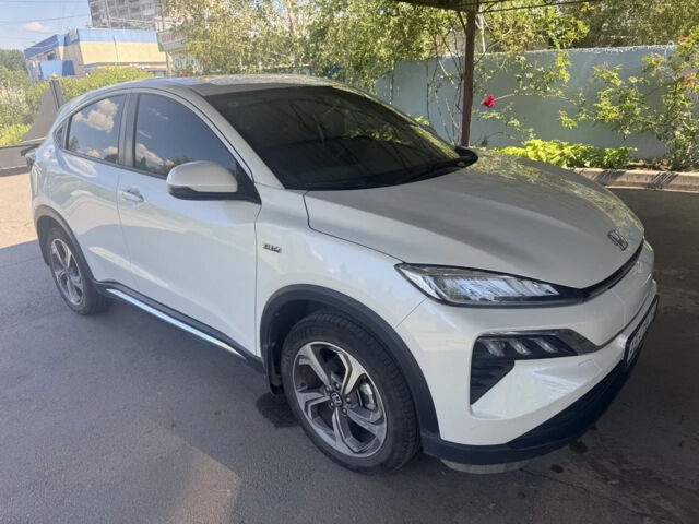 Белый Хонда M-NV, объемом двигателя 0 л и пробегом 42 тыс. км за 18000 $, фото 3 на Automoto.ua