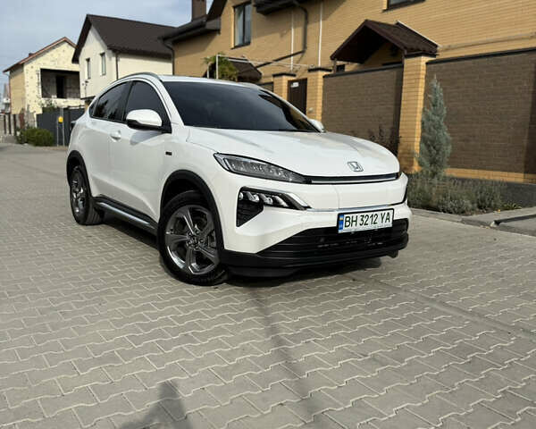 Белый Хонда M-NV, объемом двигателя 0 л и пробегом 19 тыс. км за 16500 $, фото 2 на Automoto.ua